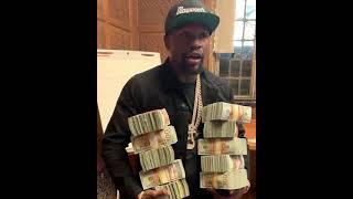 Just a Million dollars Floyd Mayweather floydmayweather boxing money [upl. by Eudo]