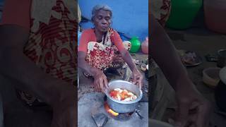 அம்மா விறகு அடுப்பில் செய்த சாம்பார் 😋 கத்தரிக்காய் முருங்கைக்காய் மாங்காய் சேர்த்த சாம்பார் [upl. by Francis]