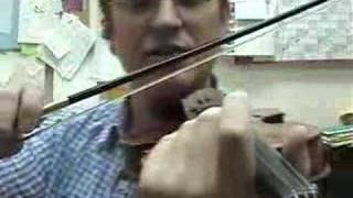 Violin Lesson 13 The Balance Point and Lifting the bow [upl. by Jaban]