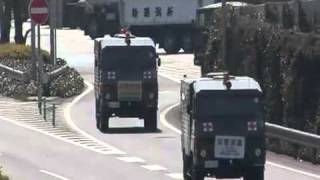 「災害派遣」東北道・北へ北へ自衛隊 20110319 羽生市 [upl. by Anawot]