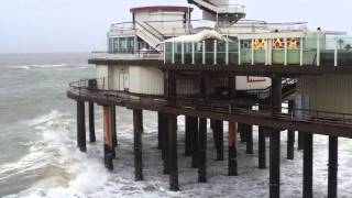 Storm op de Pier Scheveningen 2011 [upl. by Katine]