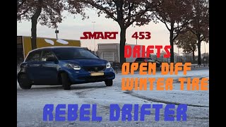 Smart 453 ForFour Open Diff Winter Tire Drift drifting drift tractioncontrol off fun funny [upl. by Duffie63]