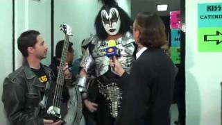 KISS GENE SIMMONS MEXICO PLATICA BUENA ONDA CALLATE LA BOCA [upl. by Jamel]