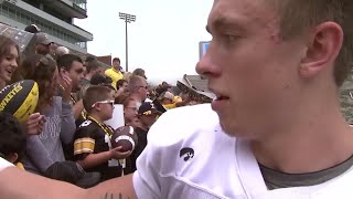 KCCI archives Iowa freshman tight end George Kittle signs autographs during Hawkeyes Kids Day [upl. by Erapsag]