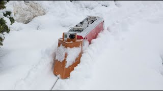 Schneeräumung auf unserer LGB Gartenbahn [upl. by Mclaughlin]