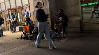 groovy groovin on 42nd St Grand Central keys amp drums jammin at 1010pm Saturday night  51124 [upl. by Stepha]