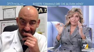 Psicosi da terza dose Matteo Bassetti contro Crisanti e Ricciardi quotÈ criminale un errore [upl. by Caressa]