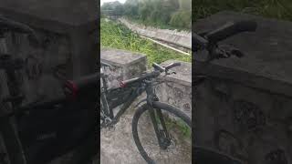 SEMI GRAVEL BIKES🚲🤩 YOUTUBESHORT SHORTS SATISFIYING bikelover cyling bikelife gravelbikes [upl. by Iturk]