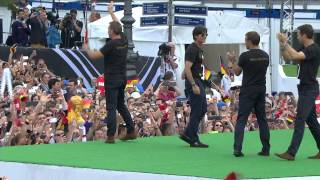 WM 2014  Empfang der deutschen Nationalmannschaft in Berlin [upl. by Christmann]