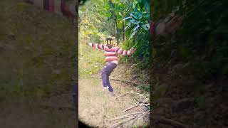 UP Wala Thumka lagao ki hero Jaise Nach Ke dikhao song please subscribe this channel [upl. by Kneeland]