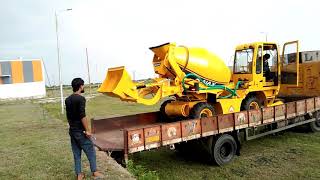 UNLOADING OF AJAX FIORI 2500 ajax  flori viral machinery construction argo4000 [upl. by Attennaj]