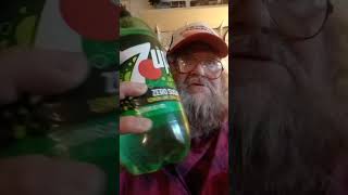 7up zero sugar whats the difference  red cap vs black cap [upl. by Lobiv]