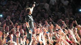 Bruce Springsteen sings Tenth Avenue Freeze Out  Tribute to the Big Man  in Newark NJ [upl. by Loux390]