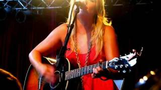 Miranda Lambert  Kerosene Live From Nashville [upl. by Anirroc]