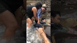 May natagpuan silang tao sa ilog part 2 funny pinoycomedy comedy [upl. by Otit]