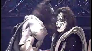 Kiss  Cold Gin East Rutherford New Jersey 06272000 [upl. by Prentiss]