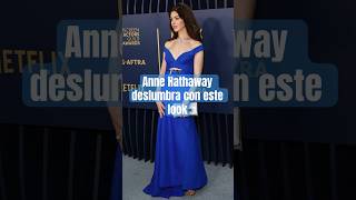 Anne Hathaway deslumbra con un look dirigido a los fans del filme devilwearsprada annehathway [upl. by Sikko]