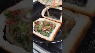 Jitna viral hai itna hi cheesy hai🤯 bread breadomelette cheesy sandwich viral shorts trending [upl. by Yunfei]