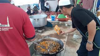 Cara memasak daging goreng kunyit untuk kenduri [upl. by Aselehc]