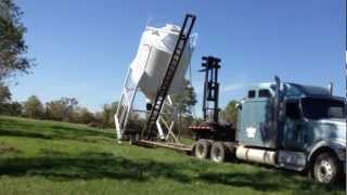 Heavybilt Manufacturing Overhead Feed and Grain Bin Setup [upl. by Amero318]