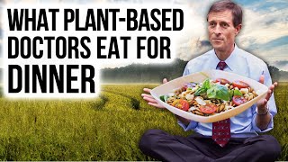 WHAT I EAT FOR DINNER Dr Barnard amp Other PlantBased Doctors [upl. by Enoid329]