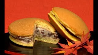 How to Make Dorayaki Doraemons Favorite Snack Recipe どら焼き 作り方レシピ [upl. by Akirdna]