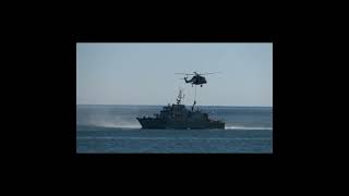 Westland Lynx MK95 drops marines on vessel helicopter westland portuguesenavy OeirasAirShow [upl. by Accever223]