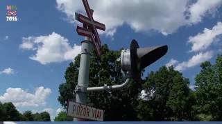 Železniční přejezd mech závory  SSSR Nemilkov  2072016  Czech railroad crossing [upl. by Iegres]