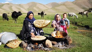 Everyday survive in the wilderness Shepherd Family Cooking Lavash Bread amp Organic Food [upl. by Angeli]