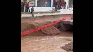 Incontenible el agua de los arroyos en Nogales Sonora [upl. by Ahsinna]