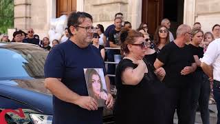 FASANO  L’ultimo saluto a Clelia Ditano lacrime e applausi ai funerali della 25enne [upl. by Alyekahs299]