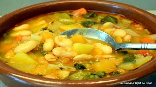 Olla de Pueblo con Alubias Acelgas Patatas y Verduras Receta Tradicional de Legumbres y Verduras [upl. by Nlocnil910]