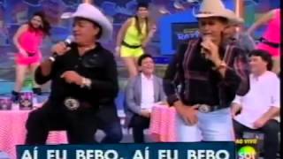 Programa do Ratinho  Gino e Geno Cantam Sucesso FÃS BALLET DO SBT I [upl. by Esilec]