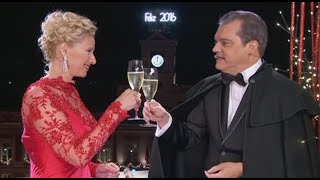 CAMPANADAS 2016  Ramón García y Anne Igartiburu  FIN DE AÑO [upl. by Josephina]