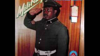 Alhaji Sikiru Ayinde Barrister  Military  E sere be  E samin [upl. by Auqinu]