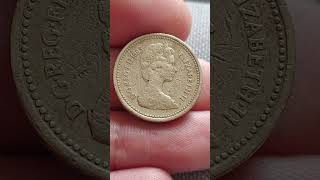 UK 1983 £1 COIN OF THE DAY EP519 [upl. by Lerat]