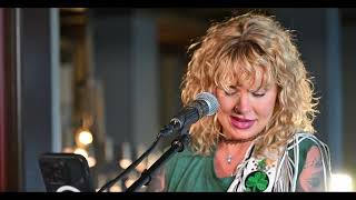 Clare Cunningham  Dreams  live at Holston House Nashville [upl. by Rialcnis932]