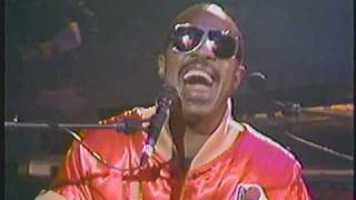 Stevie Wonder PartTime Lover Live at Korakuen in Tokyo Japan on November 3 1985 [upl. by Yanahs399]