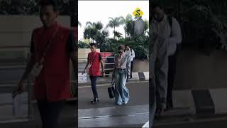 BHUMI PEDNEKAR amp MALAIKA ARRORA SPOTTED AT AIRPORT bhumipednekar malaika [upl. by Sibbie420]