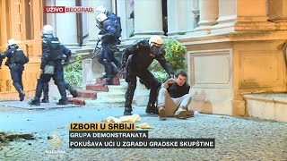 Policija razbija proteste u Beogradu napadnuta ekipa Al Jazeere [upl. by Annovoj]