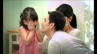 Johnsons baby Blossom Powder HideandSeek  Brand Commercial Ads 2012 [upl. by Settle507]