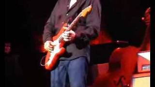 Mark Knopfler Live At The Albert Hall 2005 Sultans Of Swing [upl. by Assiralk]