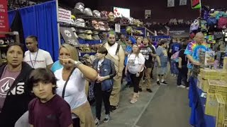 Line at Pensacon [upl. by Arved]