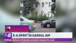 Șoferul ar fi pierdut controlul volanului în curbă [upl. by Namyw918]