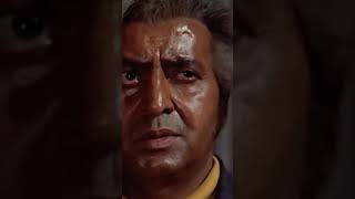 Maine revolver pahli baar uthayi hai Hindi movie shortstrendingbollywoodyoutubeshorts dialogue [upl. by Sirdna]