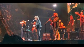 ELO Jeff Lynne  Livin Thing  Scotiabank Arena Toronto  Sept 9 2024 [upl. by Stutsman]