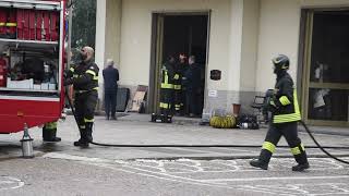 Vigevano principio d’incendio subito domato dai vigili del fuoco [upl. by Marutani694]