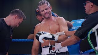 ExBachelor Paul Janke geht beim „Sat1 Promiboxen“ ko [upl. by Libyc521]