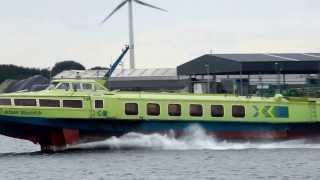 De draagvleugelboot van IJmuiden naar Amsterdam in 27 min BJ 2003 in de Oekraine [upl. by Angi]