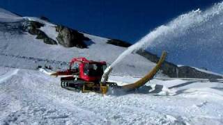 PistenBully 300 W Kandahar am Titlis Teil 1 [upl. by Dnar703]